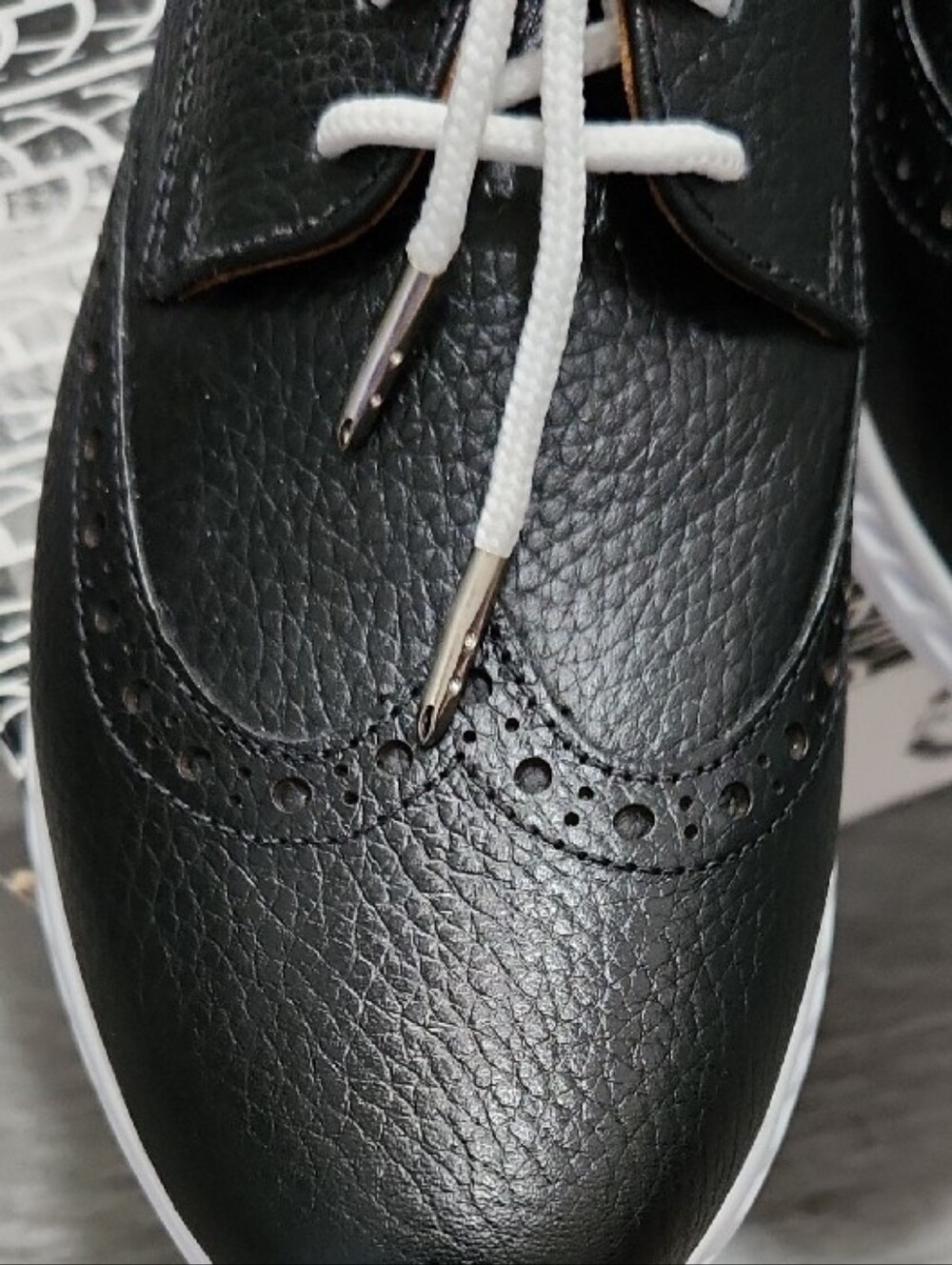 Driver Club USA Raleigh Wingtip Lace Up Sneakers Grainy Black Womens Size 7.5 - Picture 7 of 13